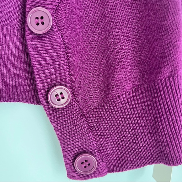 YeMak Fuchsia Cropped Cardigan (L) - Picture 4 of 6
